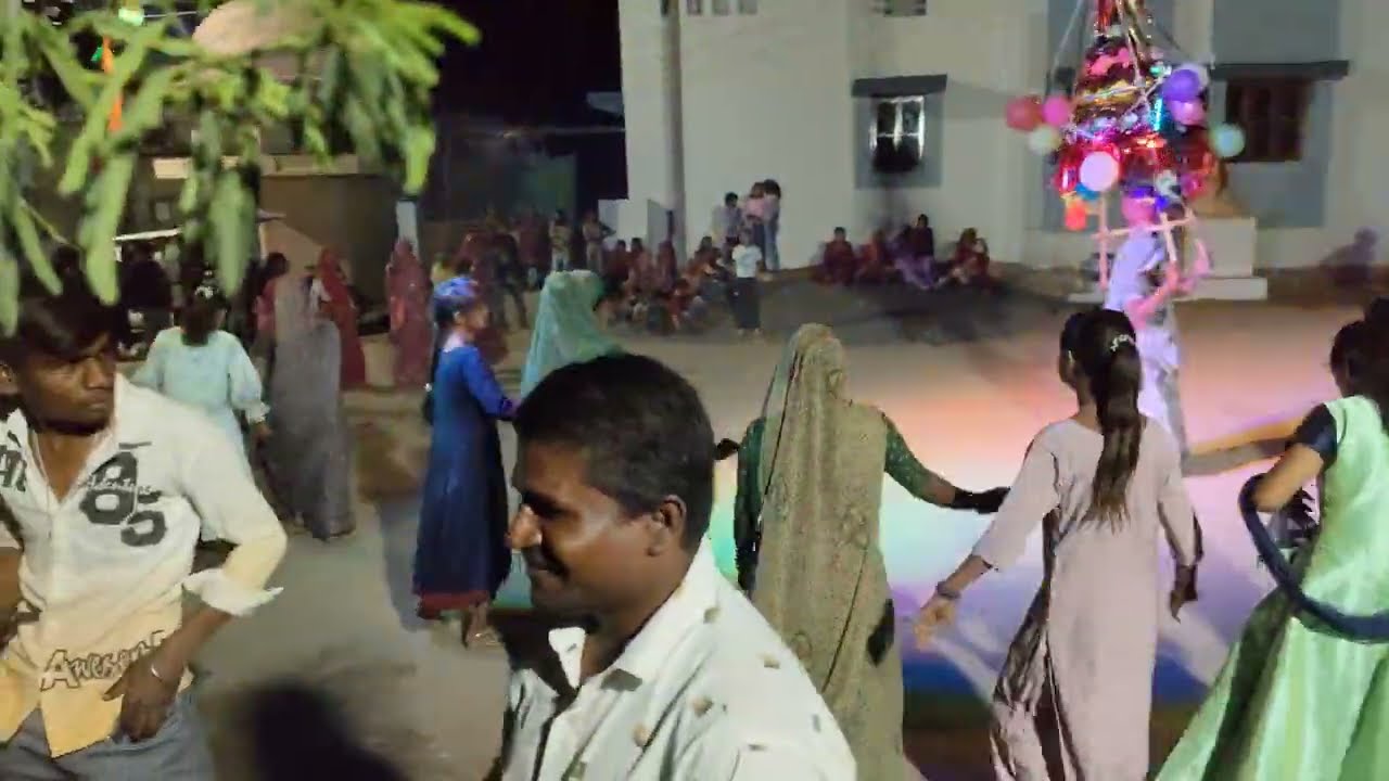 દેશી રાસ ગરબા ની મોજ ફૂલો નો ગરબો