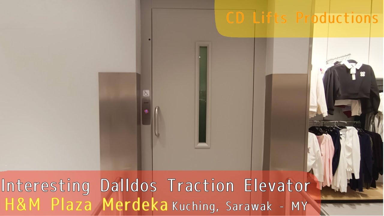 [FILM FAIL] Interesting Daldoss WheelChair Elevator - H&M Plaza Merdeka, Kuching, Sarawak -MY.
