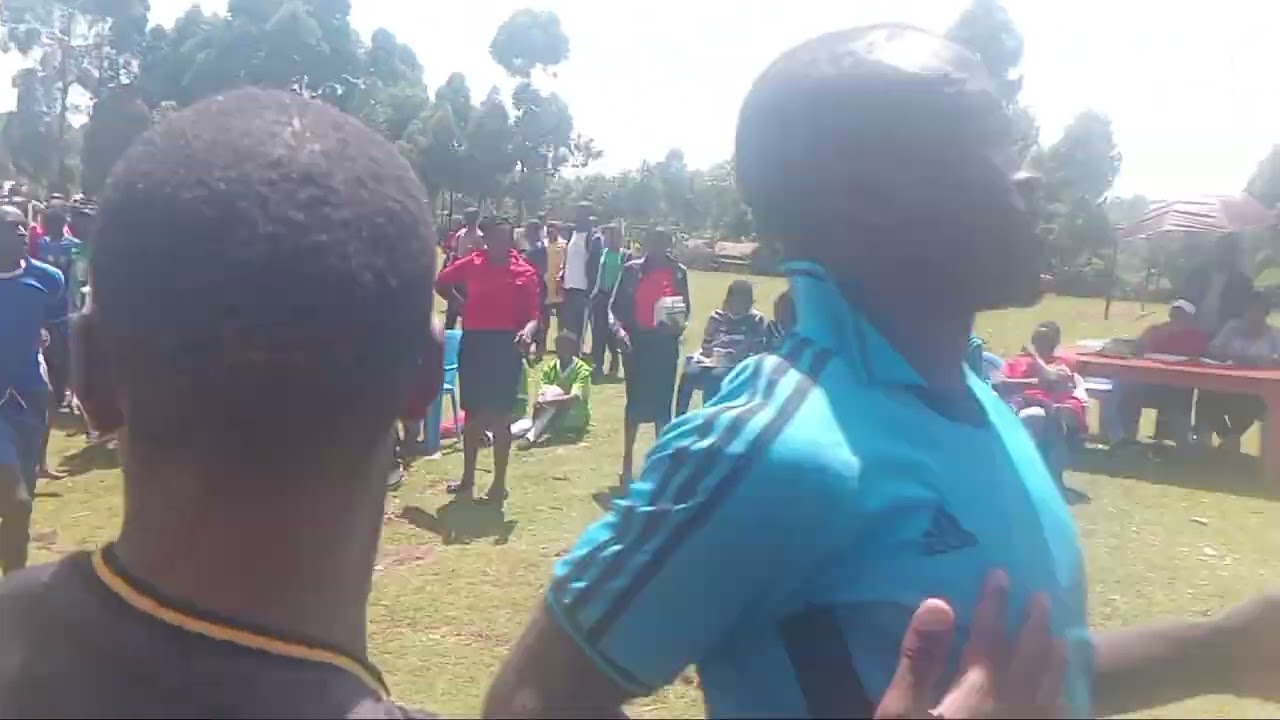 The best Itumbe hundred metres boys Reagan ongoto with a record of 8s