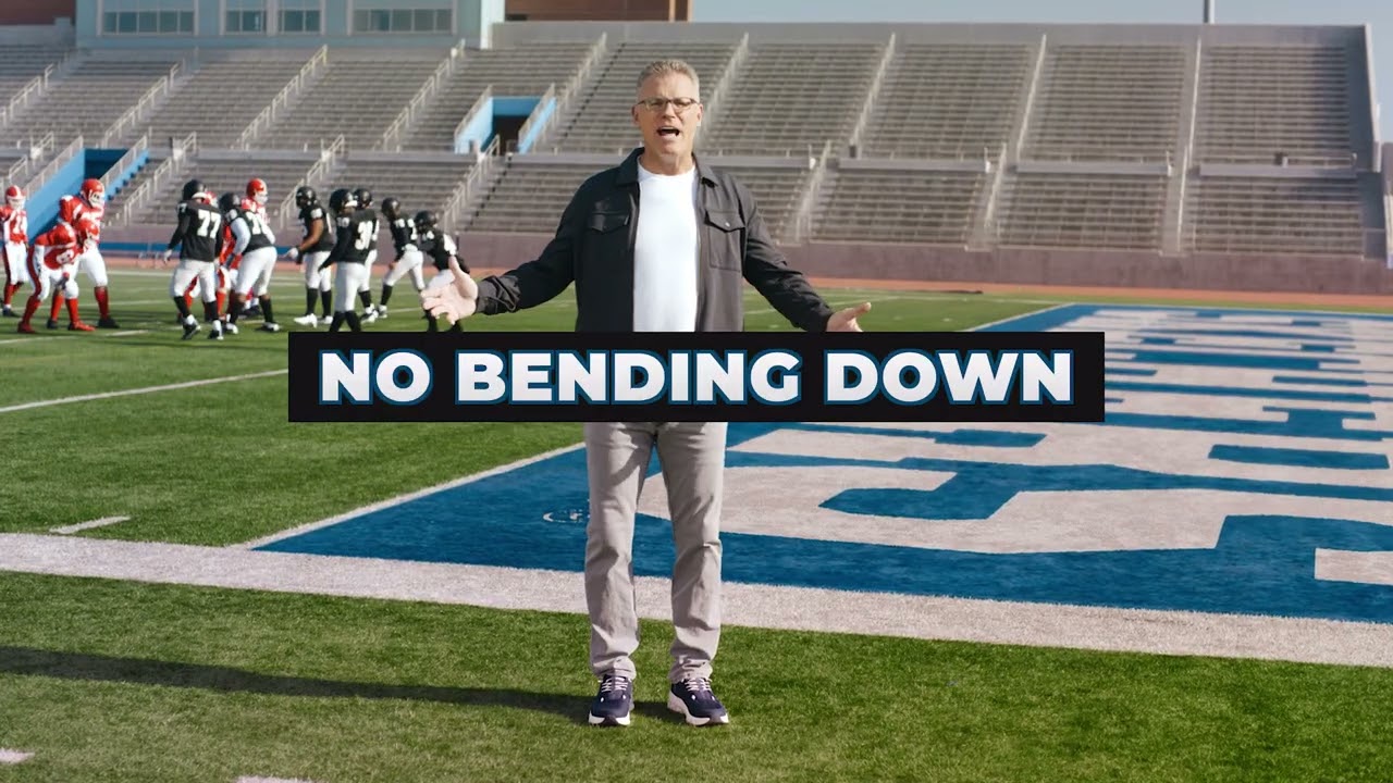 Howie&nbsp;Long&nbsp;for Wide Fit Skechers Hands Free Slip-ins