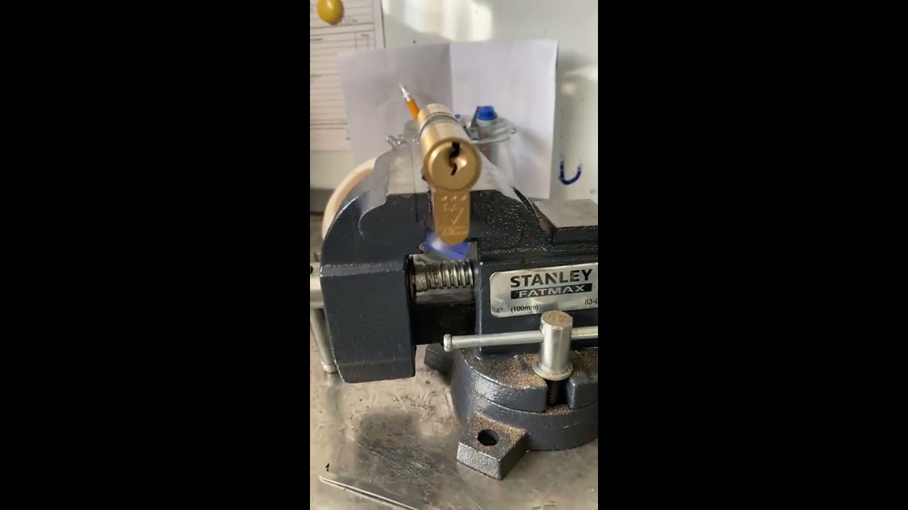 Picking the ABUS 3 Star Euro Cylinder Lock
