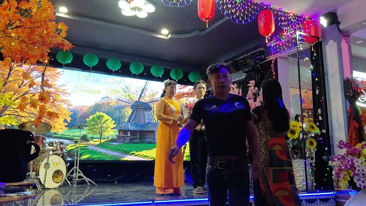 LÂU ĐÀI TÌNH ÁI