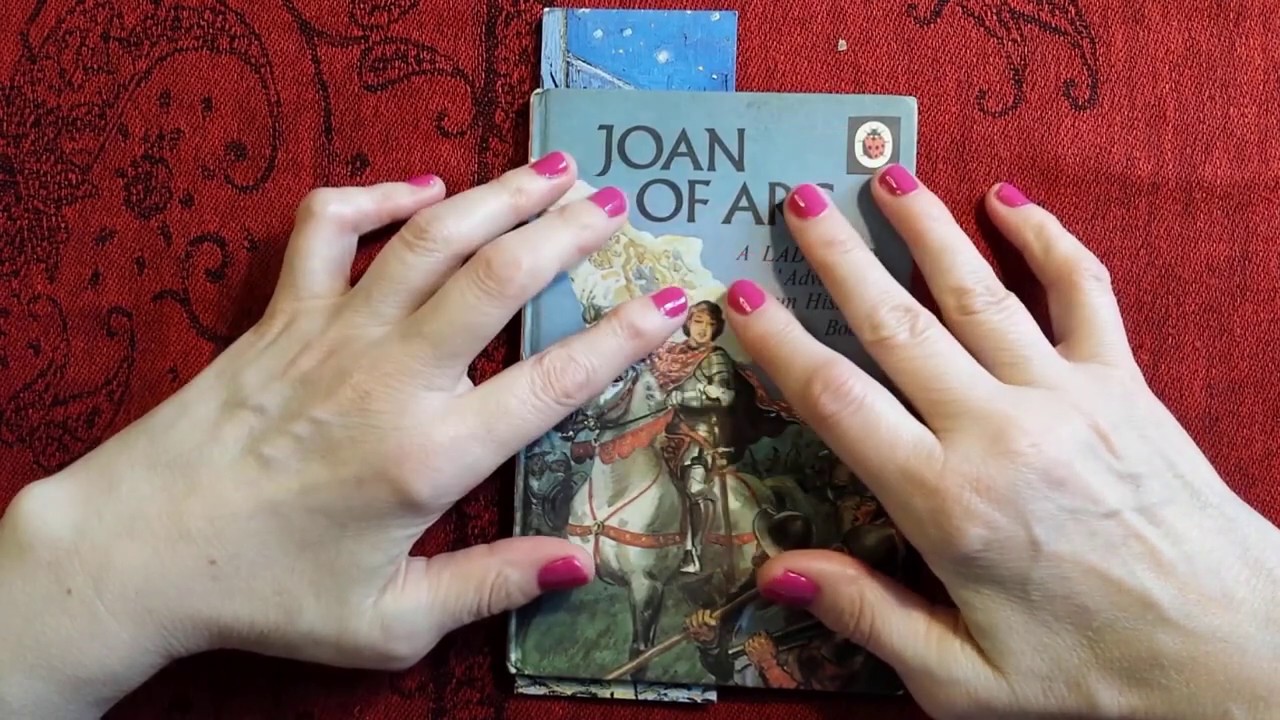 ASMR | JOAN OF ARC - Whispered Vintage Ladybird Book (1964) - Part One