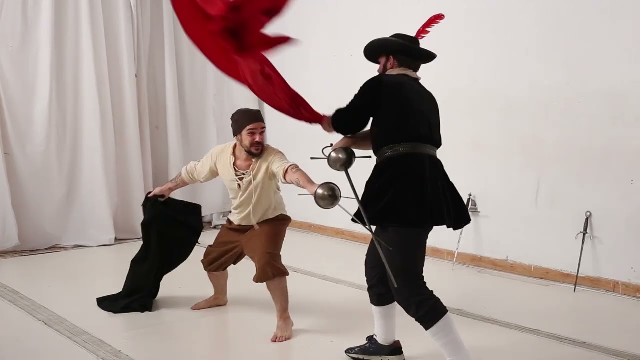 Esgrima Escénica: Fernando y Pablo (Espada Ropera, Daga y Capa)
