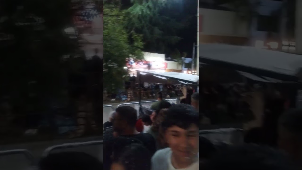 Juegos de Espumas en los carnavales en Argentina Brandsen 