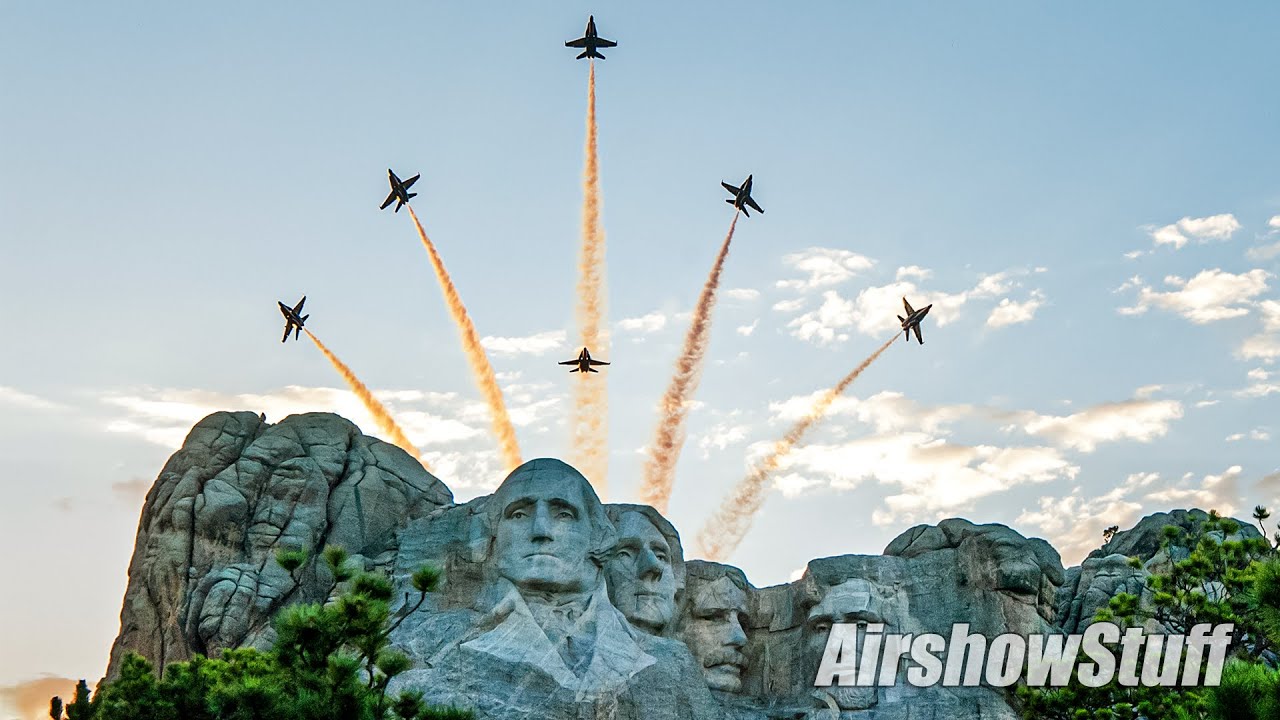Blue Angels Over Mount Rushmore! Salute to America 2020