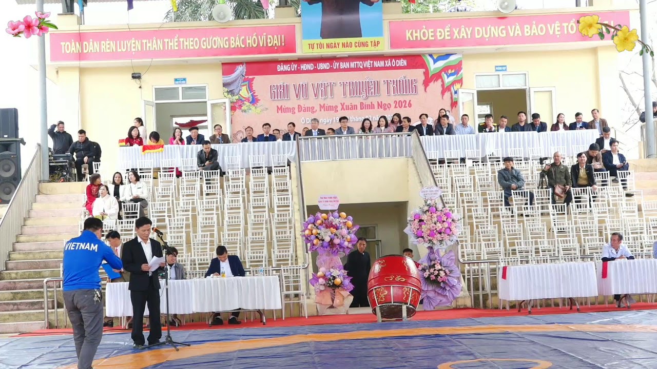 Live trực tiếp lễ hội vật truyền thống Sới Hồng Hà Đan Phượng( xã Ô Diên) 2026