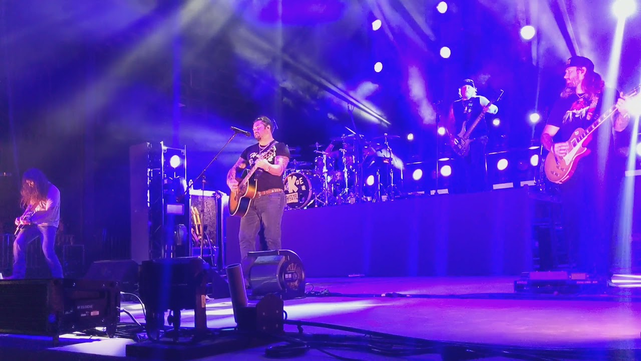 Koe Wetzel - Drunk Driving at The Crossing at Big Creek Amphitheatre, Dothan AL 10/16/21