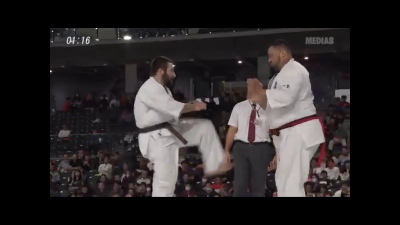 Ashot Zarinyan (Russia) Vs Lucas Mckinnon (New Zealand)/Middle vs Super-Heavy Weight