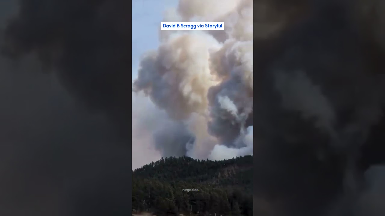 Incendios forestales que se propagan r&aacute;pidamente provocan evacuaciones en Dakota del Sur