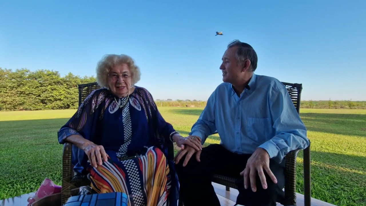 Maria interviewt Gerhard Schmidt | Zeugnis (Paraguay)