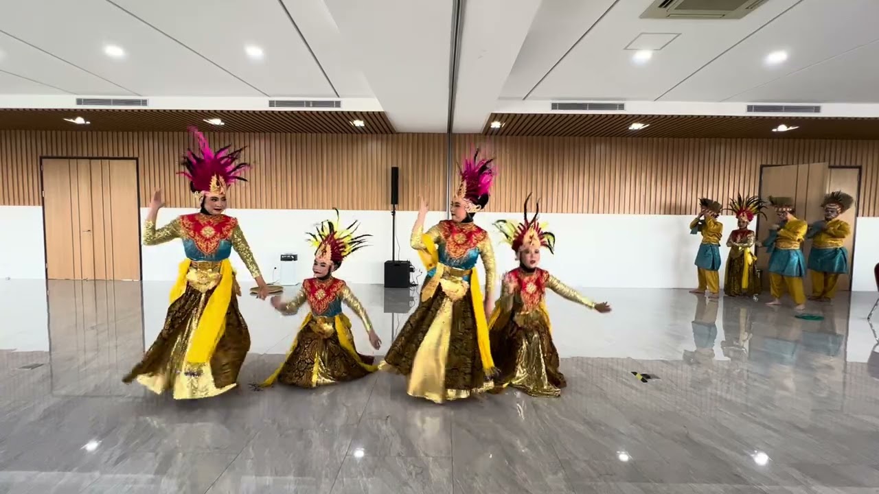 Tari Kreasi Nusantara | Tari Wonderland Indonesia