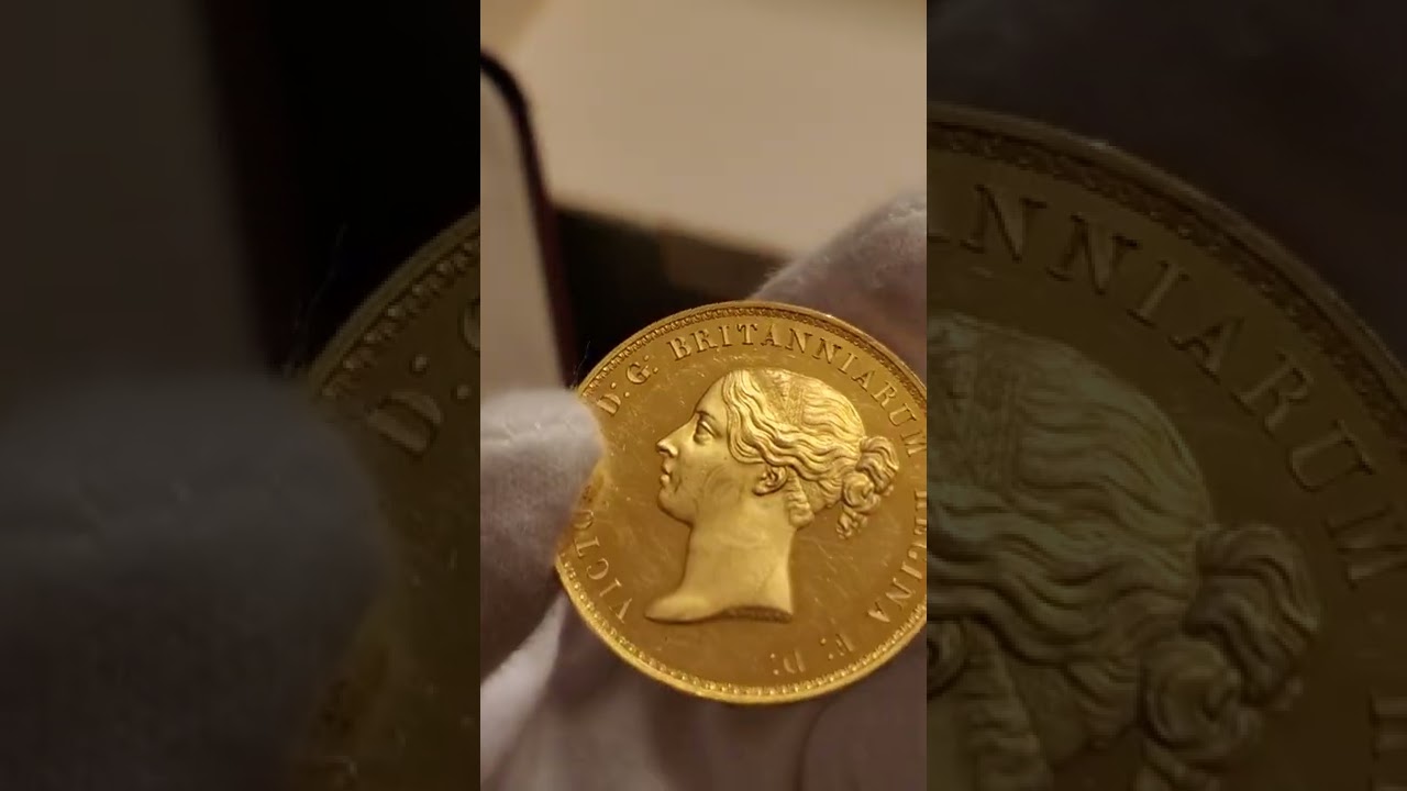 I have the una and the lion coin.what grade is this coin?