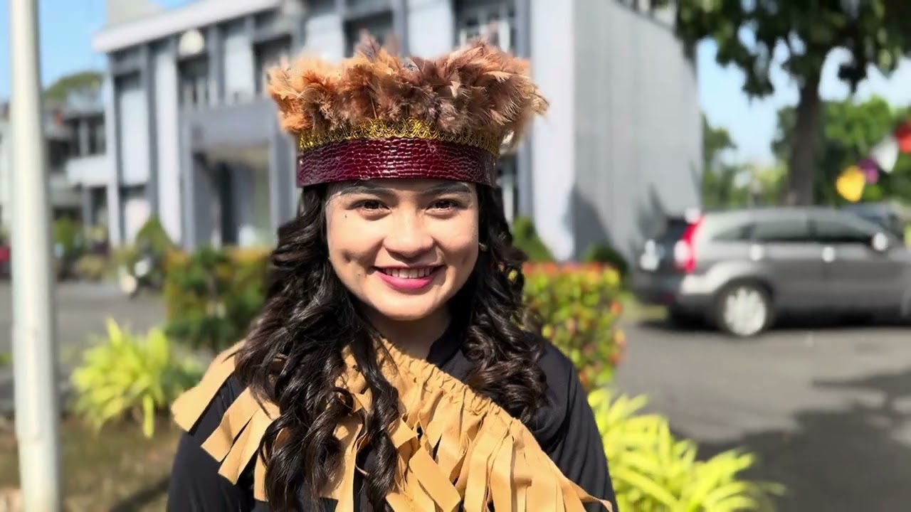 Lomba Pakaian Adat Nusantara - PTKI Medan