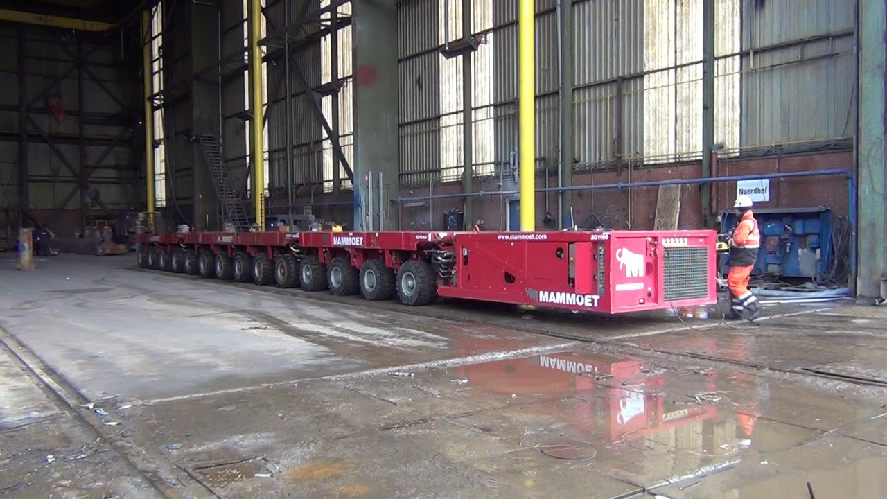 Mammoet SPMT's