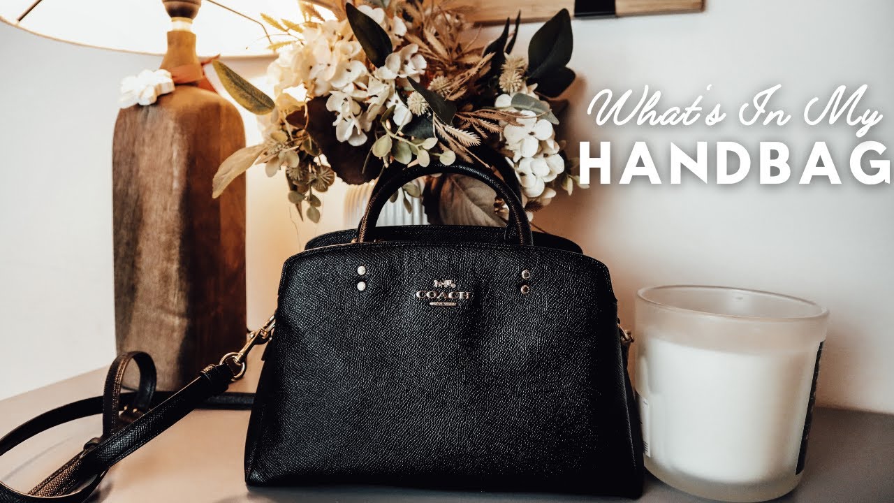 WHAT'S IN MY MINIMALIST BAG