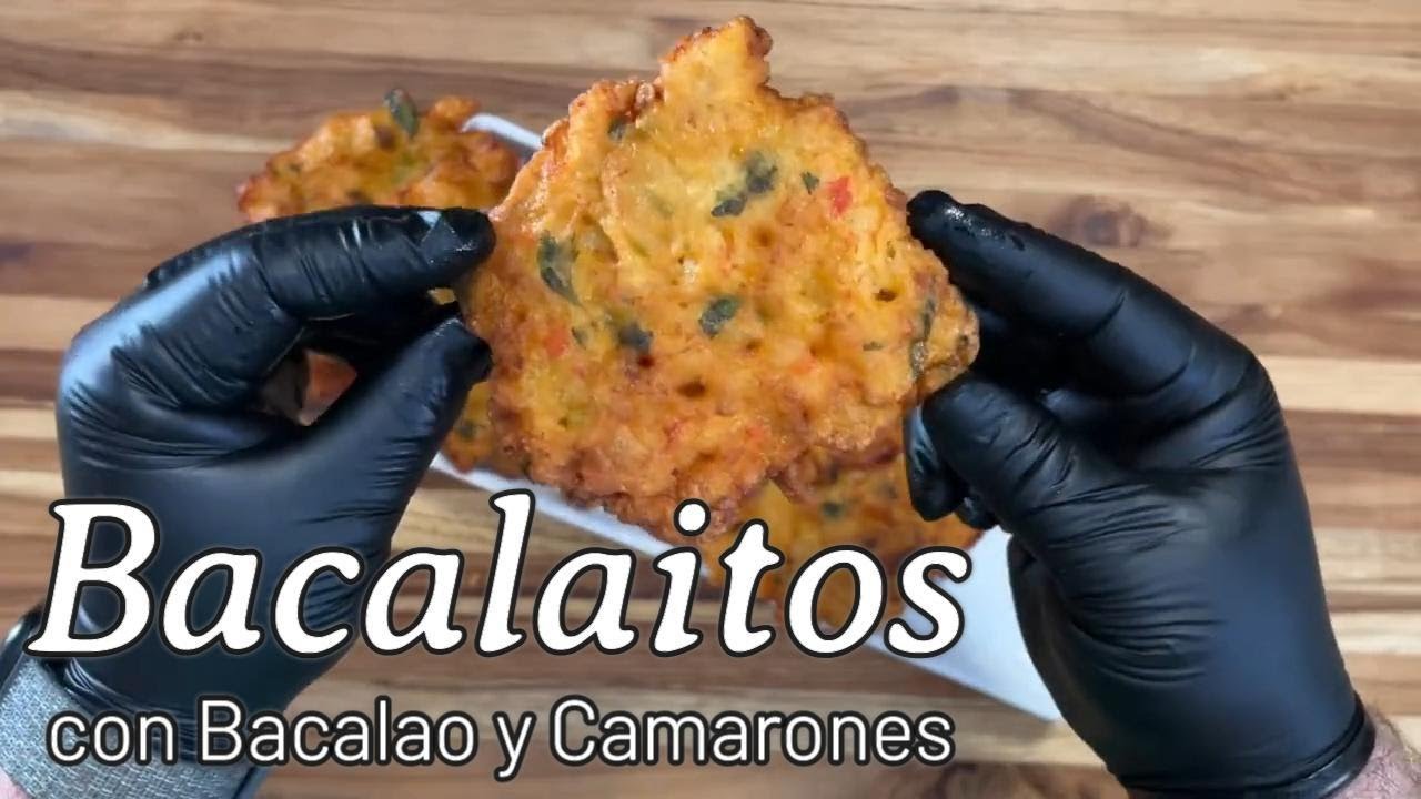 Bacalaitos Puertorriqueños con Bacalao y Camarones (Puerto Rican style cod fish & shrimp fritters)