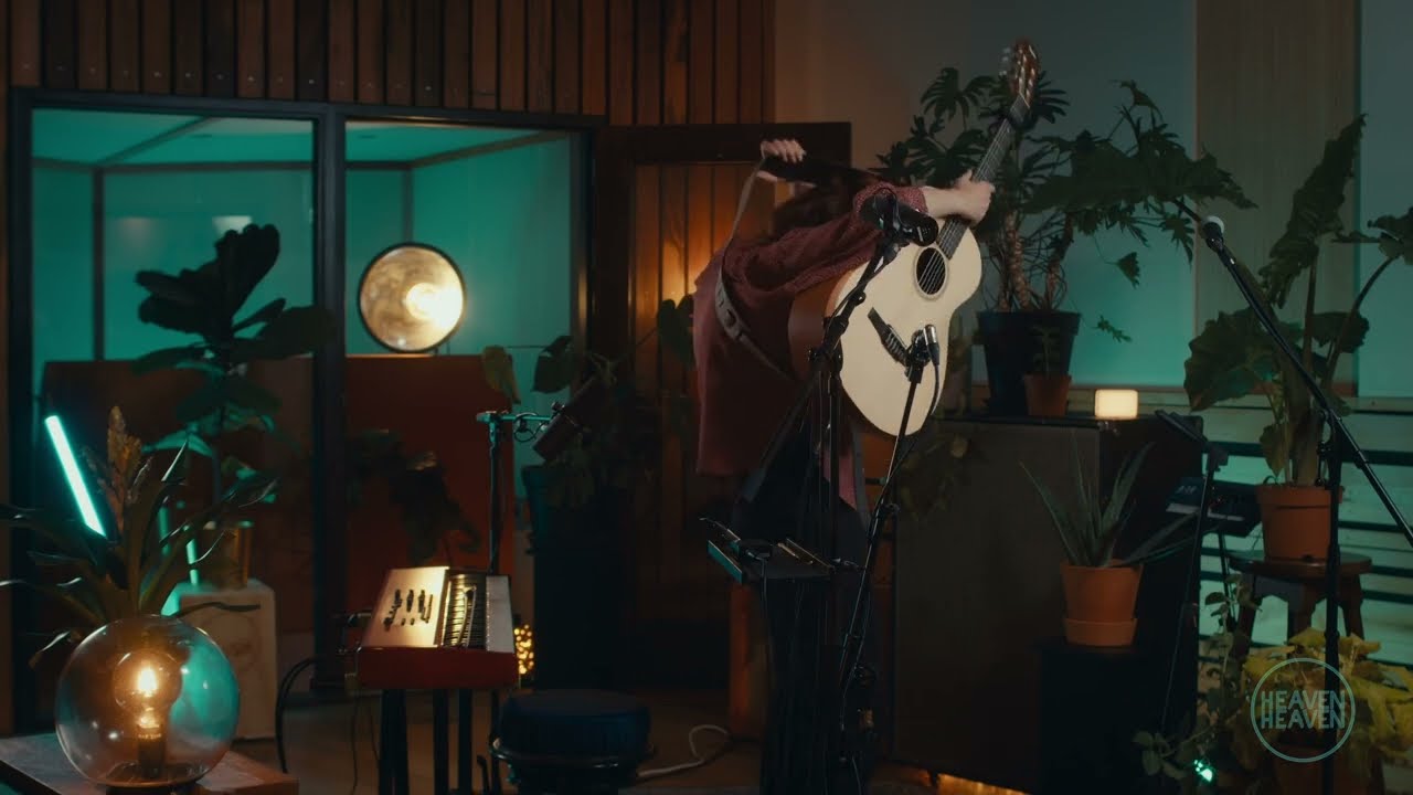 Roosmarijn Tuenter I HEAVEN HEAVEN live sessions