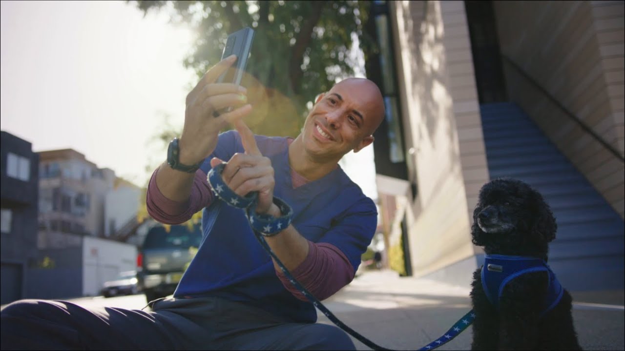 Voices of Galaxy: Meet the Determined Veterinarian Treating the Pets of the Homeless | Samsung