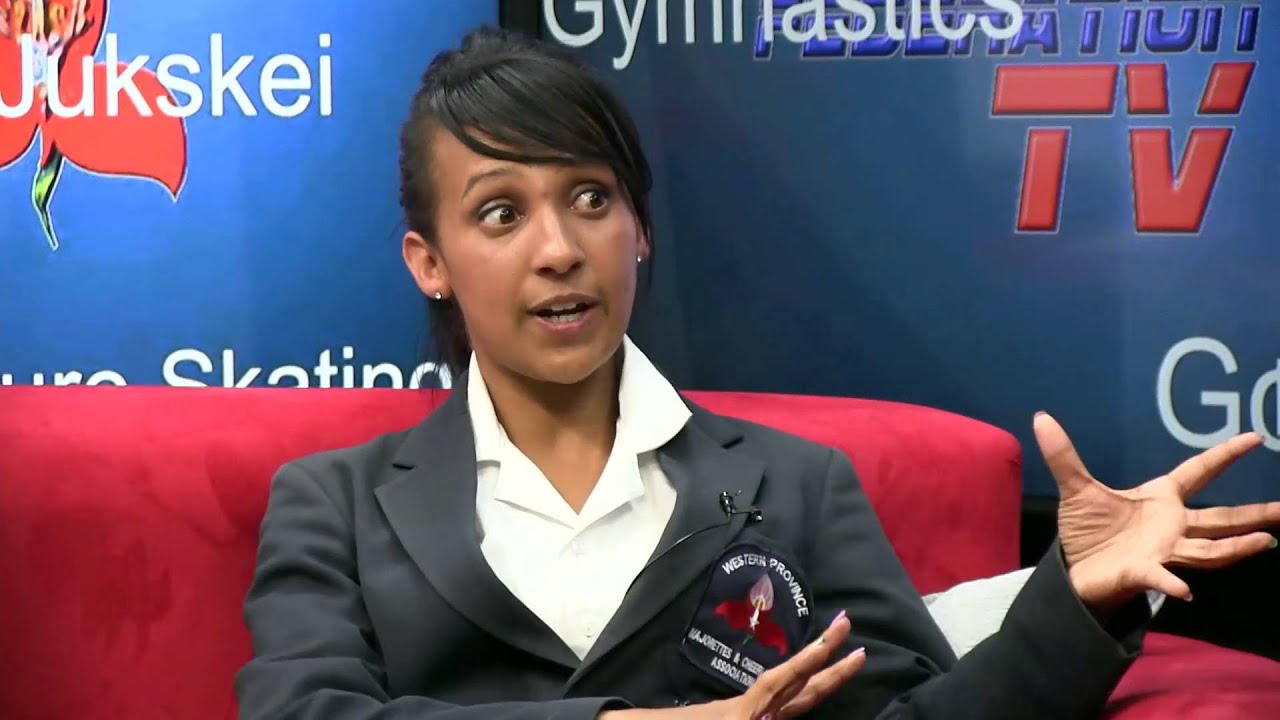 Sports Fed TV Talks to Drum Majorettes