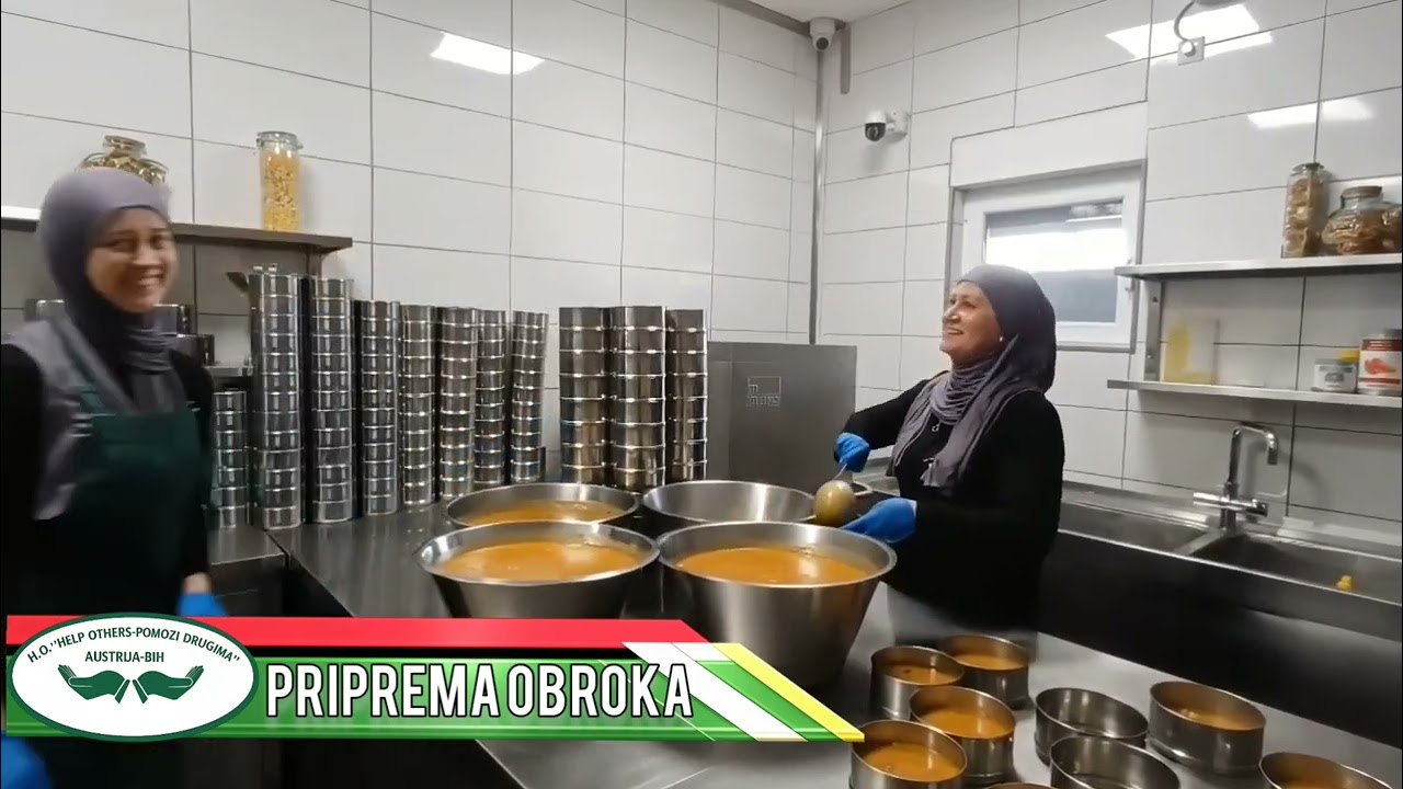 Priprema toplih obroka u Narodnoj kuhinji Help Others – Pomozi Drugima