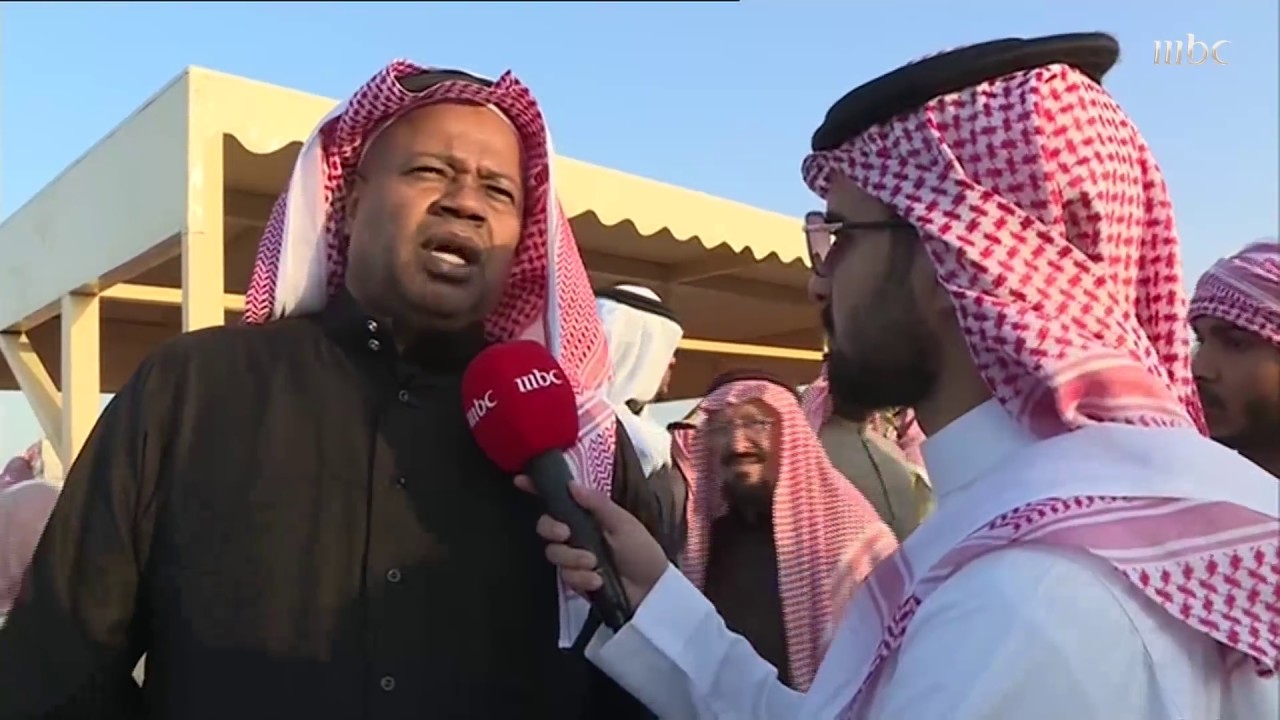 الآغا يقدم تعازيه لأسرة خميس العويران.. والصدى ينقل مراسم الدفن والعزاء