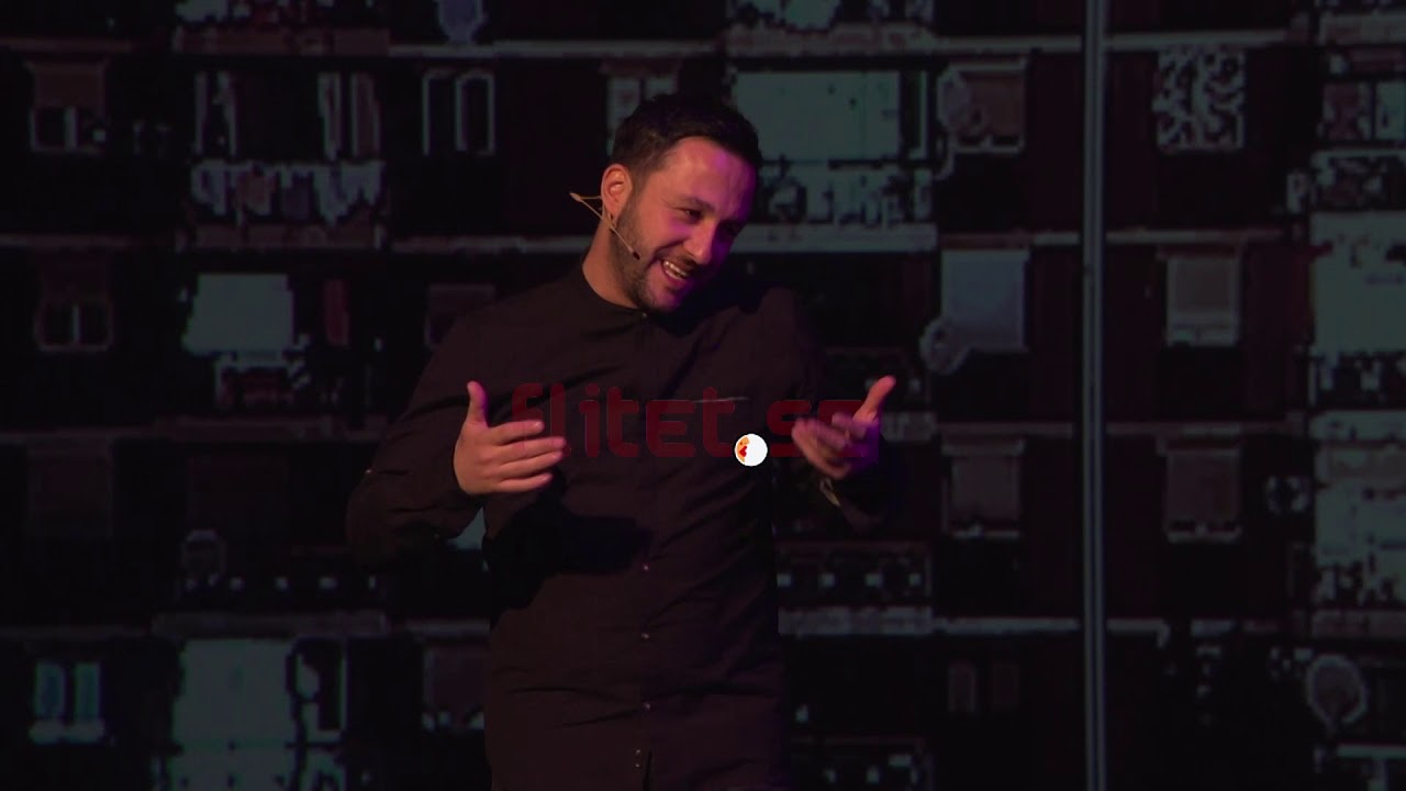 EDI KASTRATI Gjakovari  pjese nga Shkupi UP Fest   Stand Up Comedy