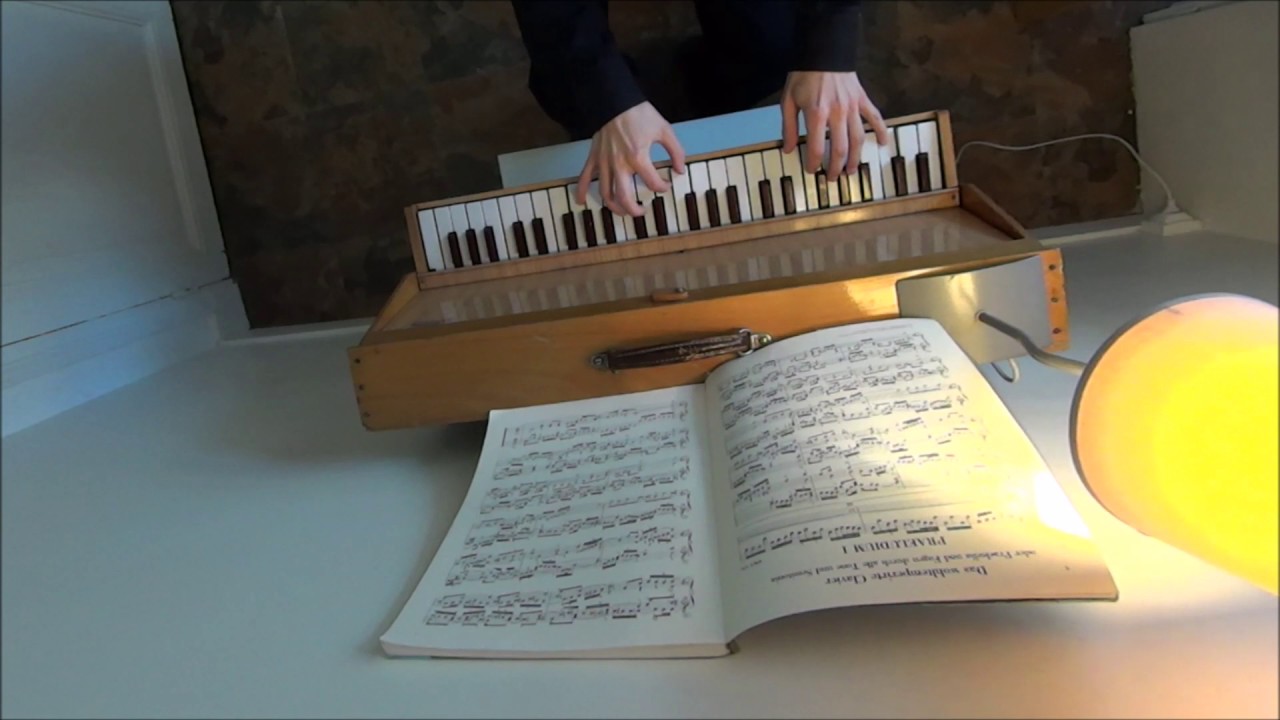 J.S. Bach - Prelude in C Major book 2 - Michelsonne piano - Simon Hanot