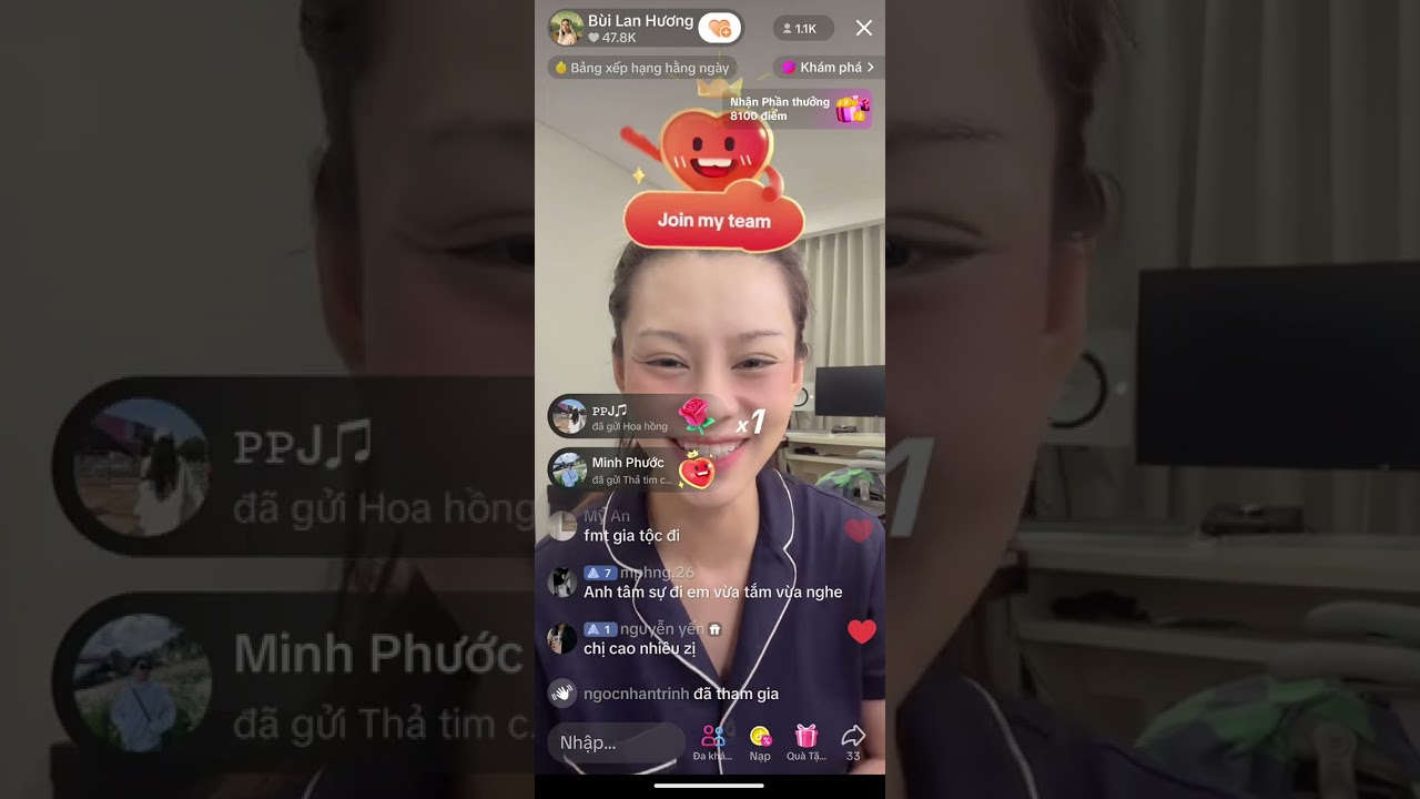 Live tiktok Bùi Lan Hương make up trước khi đi yeah1 party (08/01/2025)