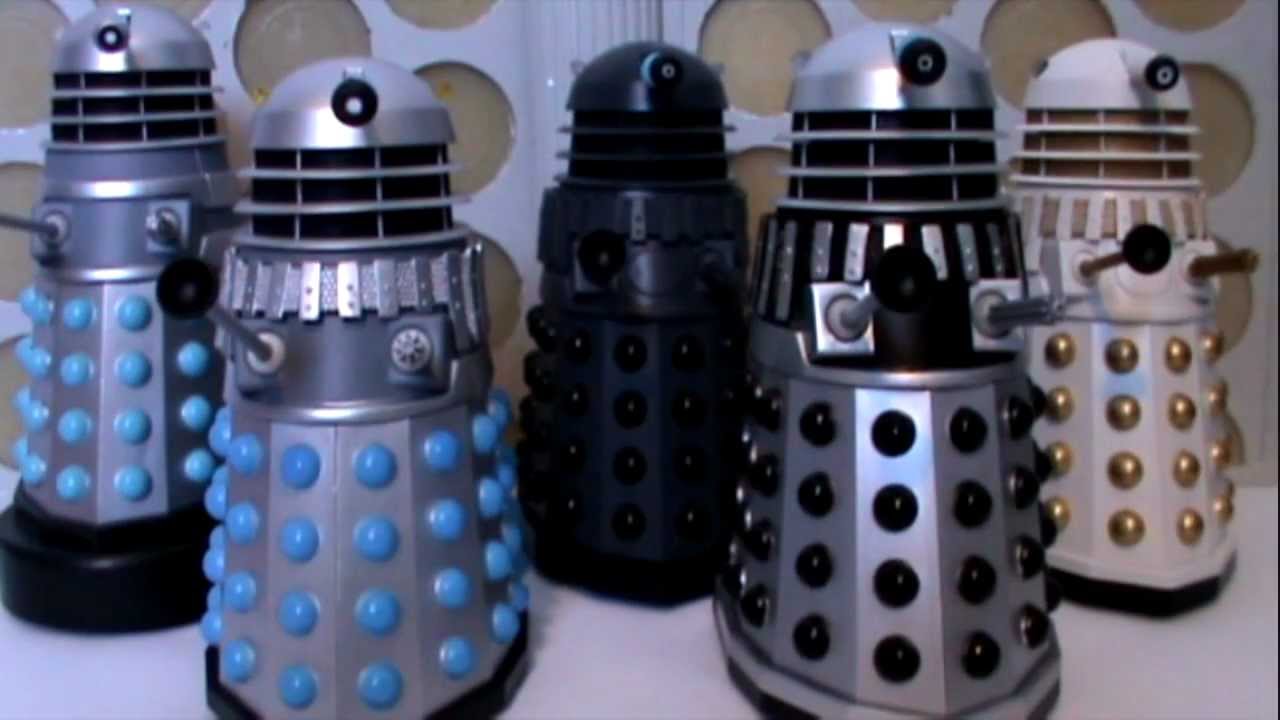 Doctor Who Action Figure Review: Classic SFX Daleks