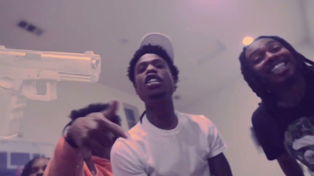 Lil T1mmy ft. Freeway Donny - punchin in ( music video )