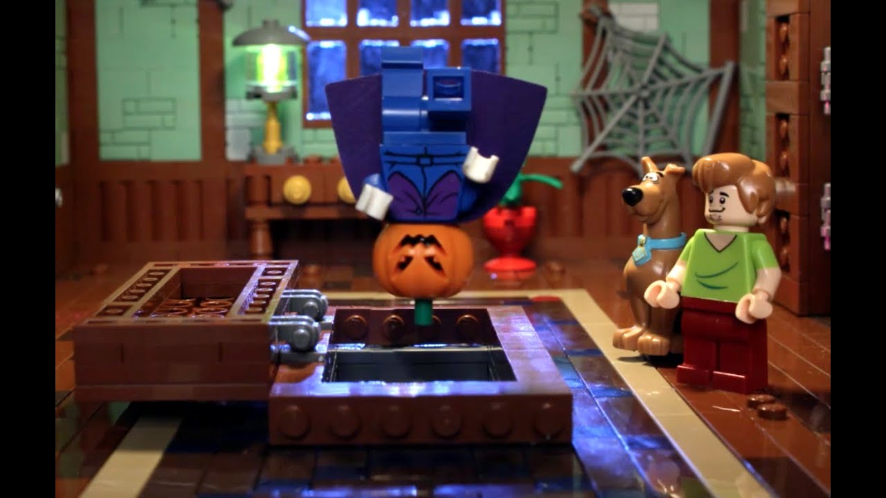 Doorway Debacle - LEGO Scooby-Doo - Stop Motion Mini Movie