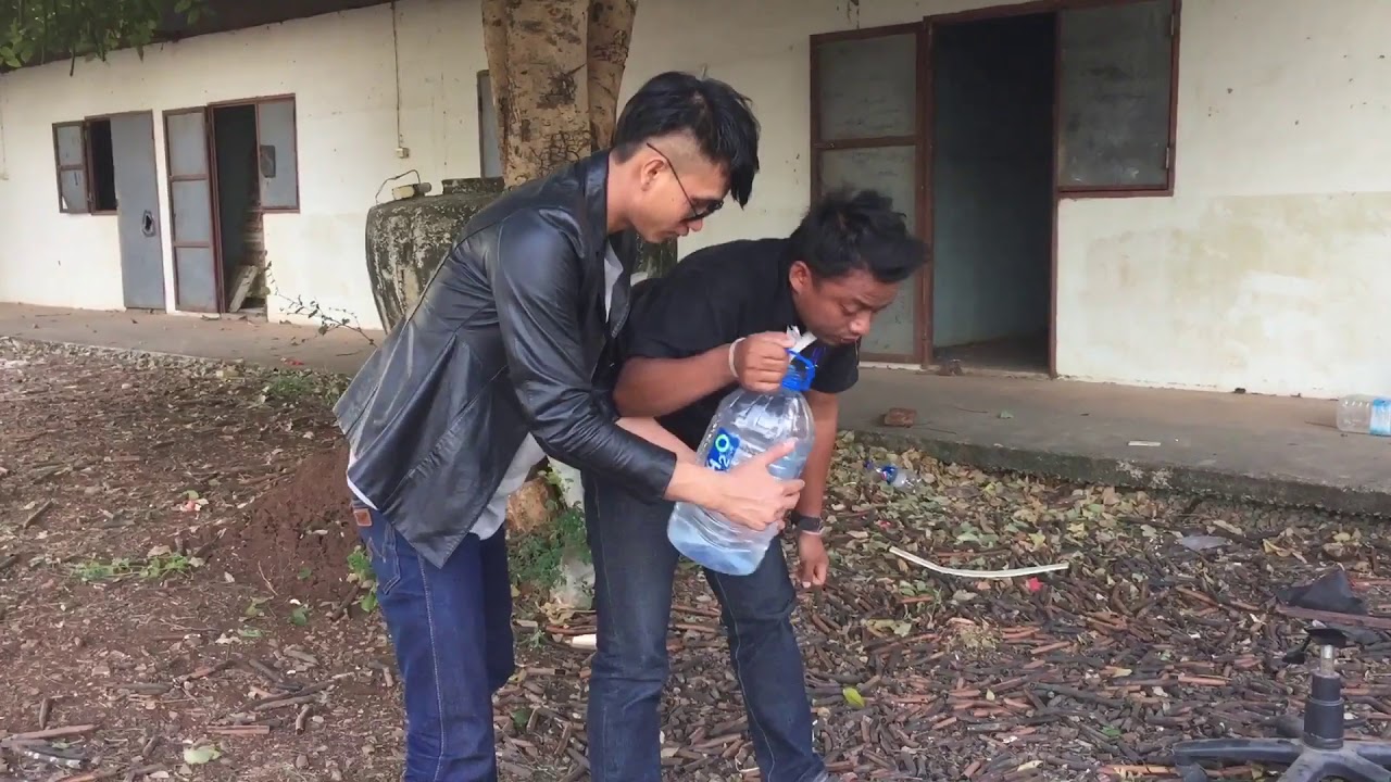 โจเหวินฟ่ะลูบหลังให้