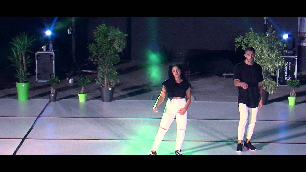 Dance show_ Eri-g and Tita!