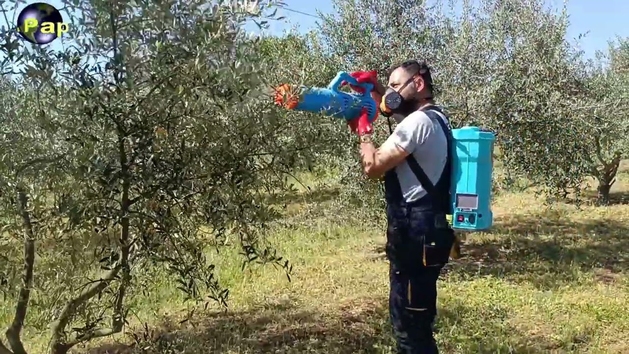 Δοκιμάζουμε το Cresman Pro-16S (Ψεκαστήρα Πλάτης Μπαταρίας)+ Αυλό Viopsec (Εκτοξευτήρας Υδρονέφωσης)