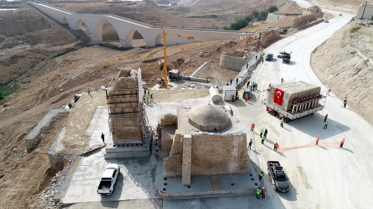 Hasankeyf'te tarihi eserler böyle taşındı