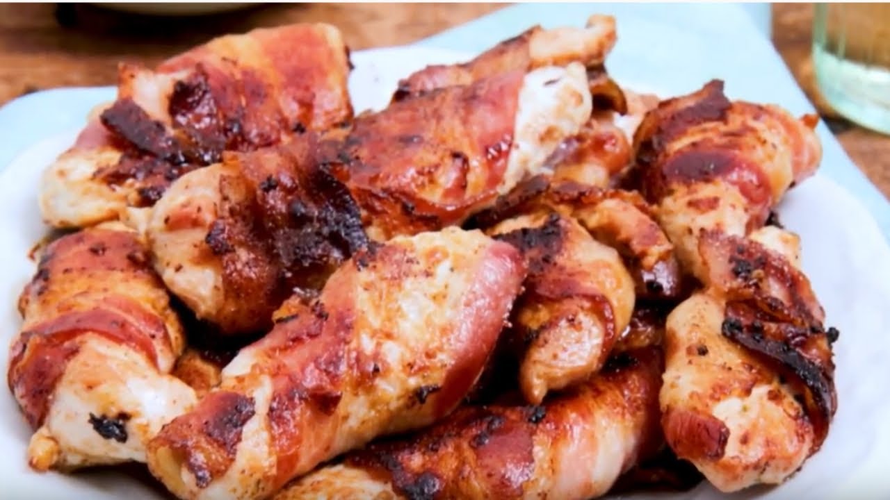 Baconbe tekert csirkemellcsíkok | Mindmegette.hu