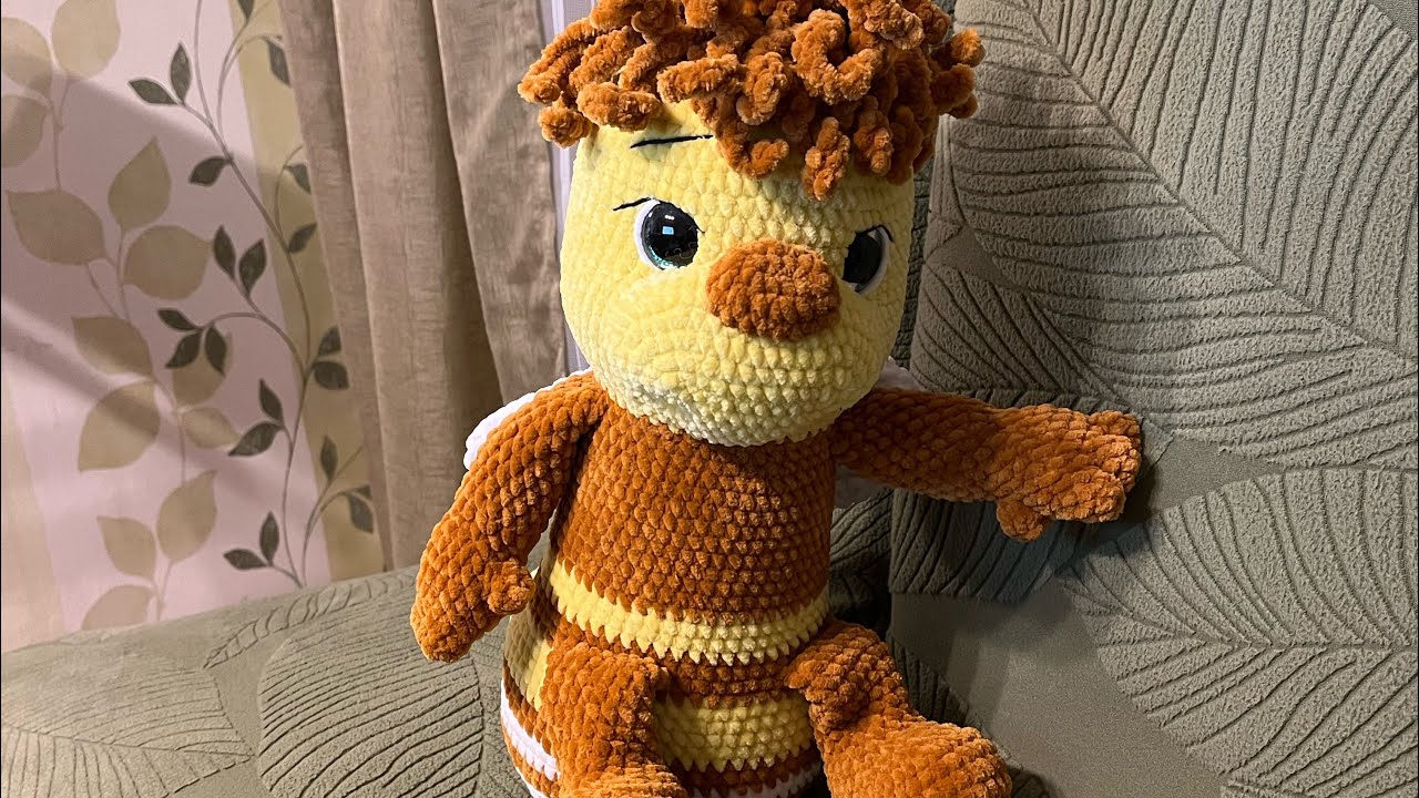 gehäkelte Biene ,,Honey,, Teil3