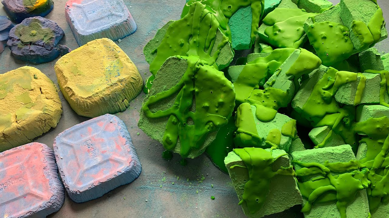 So satisfying Cornstarch Crunchies with Deep Vibrant Green Soft Oxichalk Crush Powdery Crunchy Dusty