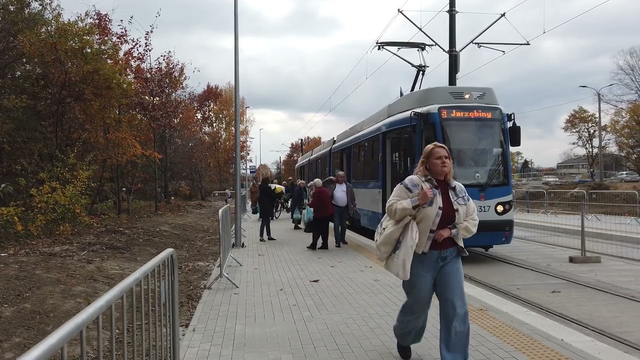 Tramwaj na Wzgórza Krzesławickie. Przejazd 31.10.2024