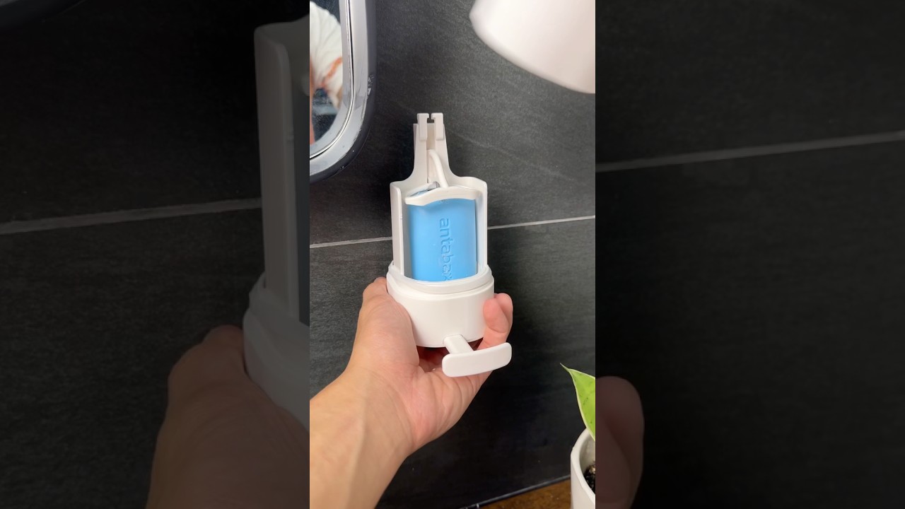The touch-free soap bar dispenser🧼