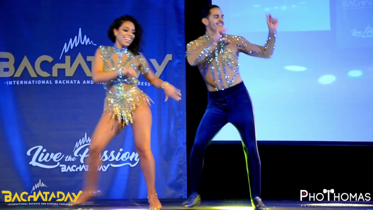 Jonathan & Jennifer ✦ Show ► Bachata Day 2019