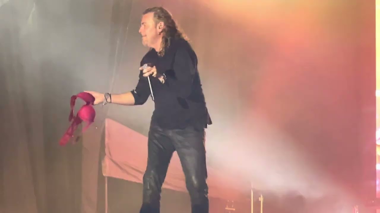 MANÁ-CLAVADO EN UN BAR-BOGOTÁ - COLOMBIA-FESTIVAL CORDILLERA-4K