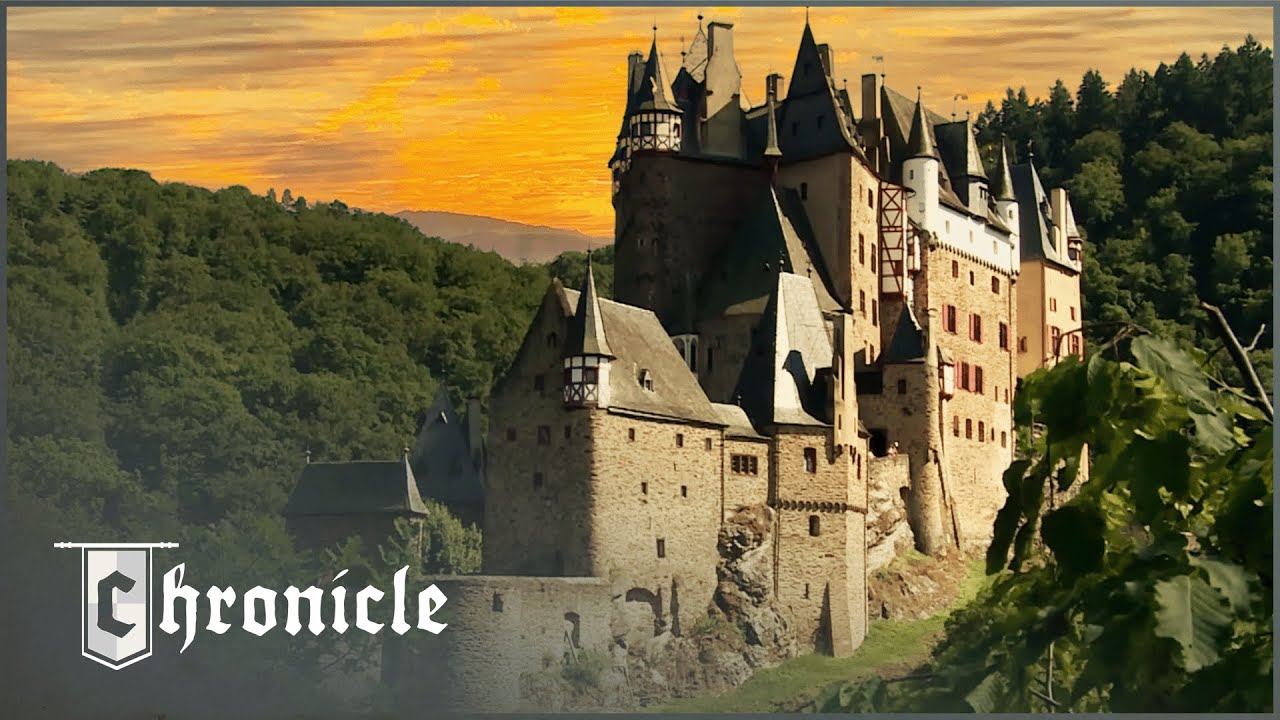 How Did Medieval Castles Evolve From War Fortresses To Luxury Homes?