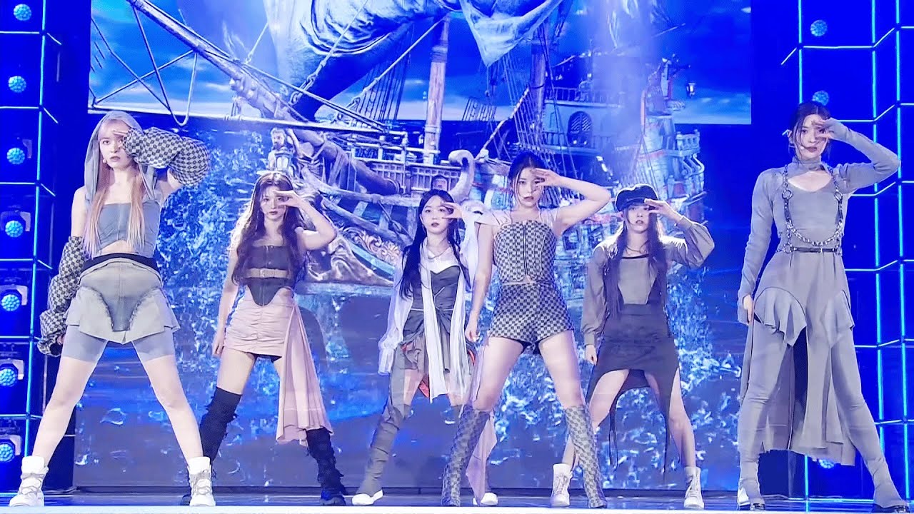NMIXX(엔믹스) - 파워풀한 매력이 터지는 무대 ＜O.O + 탱크♬＞  #SBS가요대전 #SBSenter