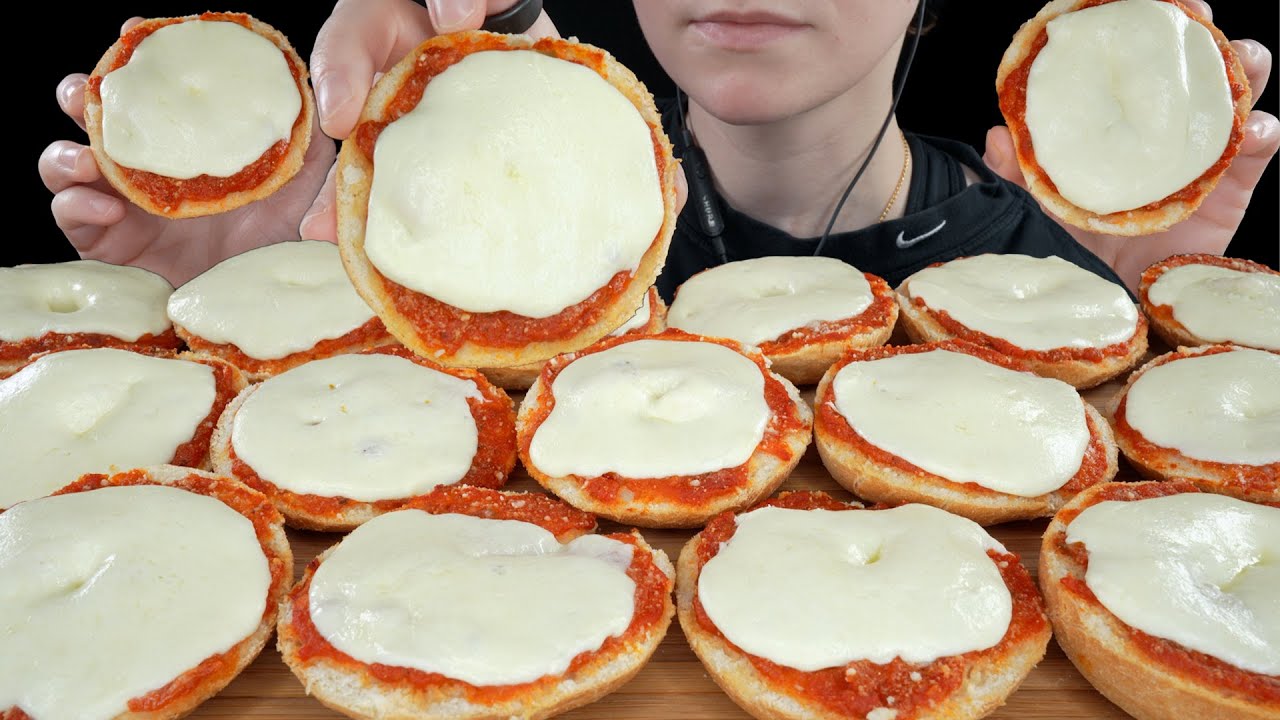 ASMR Homemade Pizza Bagels Mukbang [Eating Sounds / No Talking]