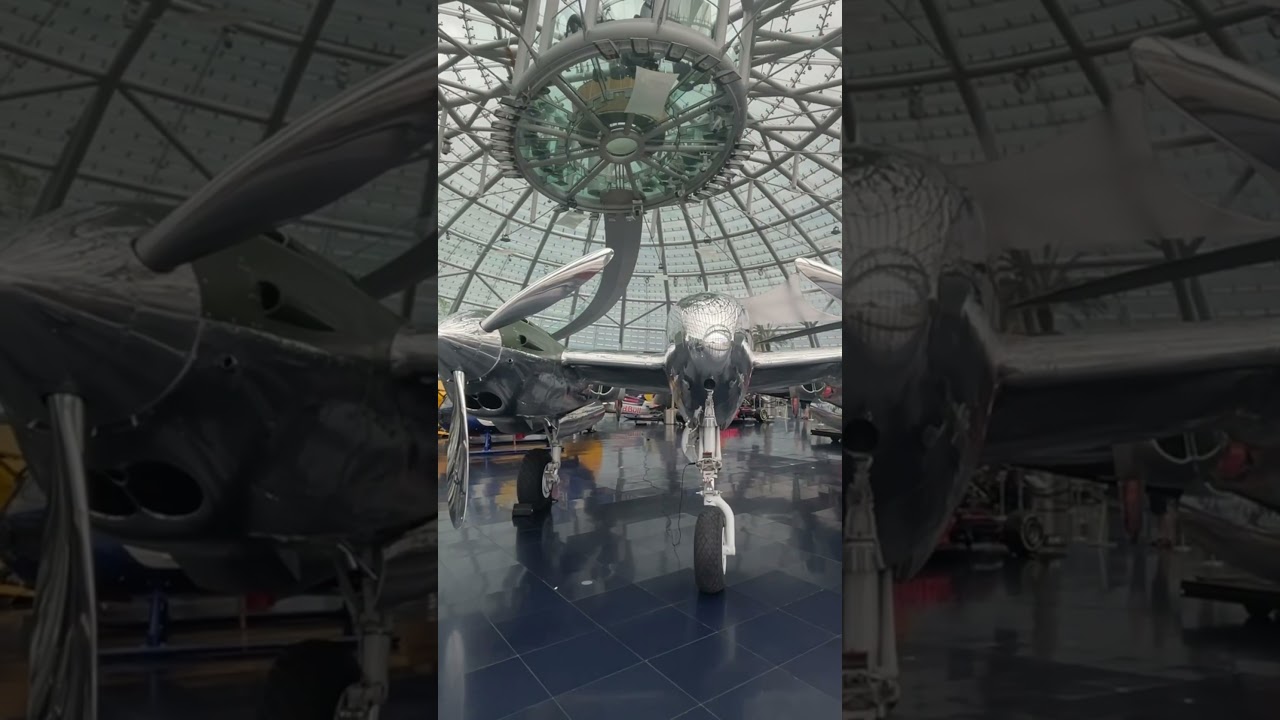 Red Bull Hanger-7!!! 