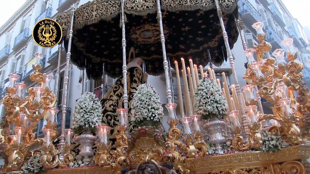 Bajo tu manto | Coronación Soledad Congregación de Mena (Málaga) 2016