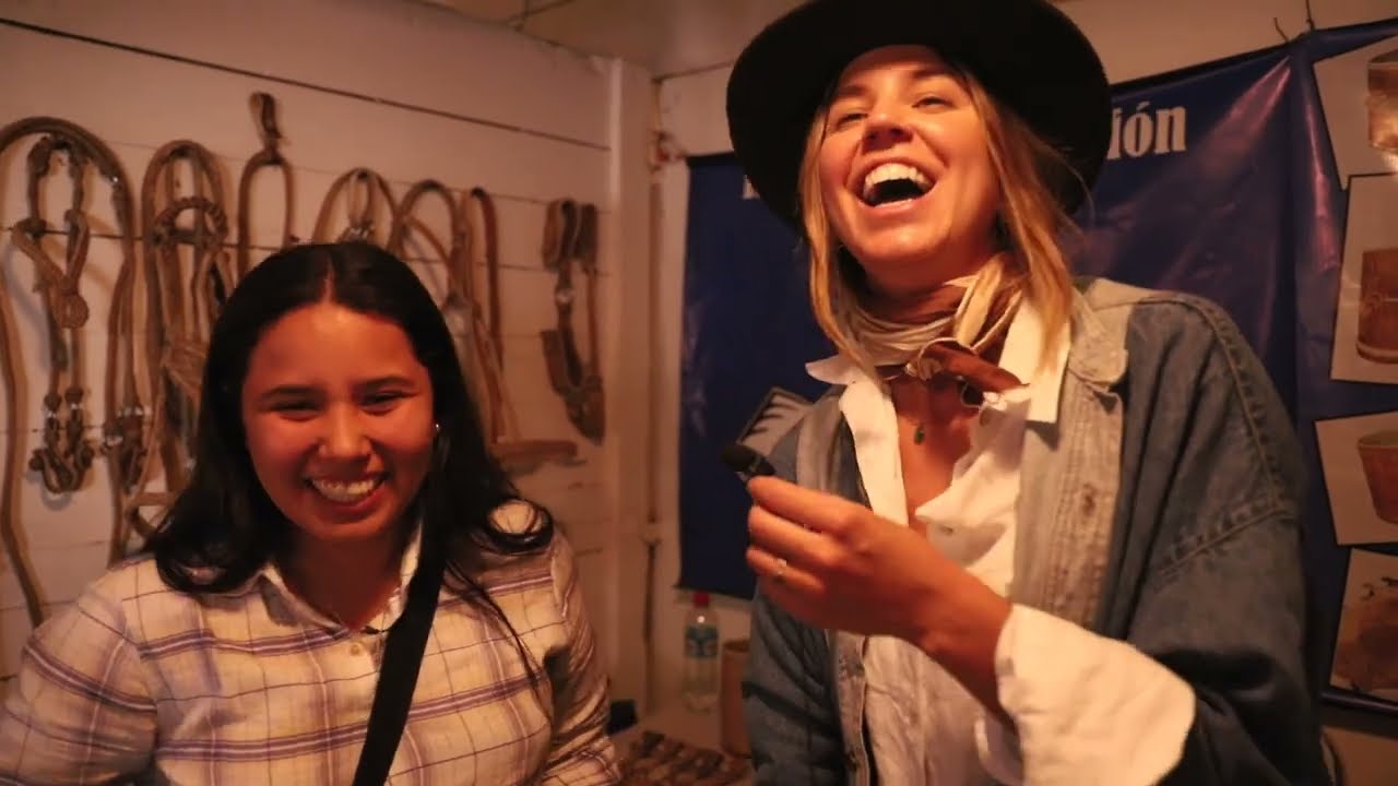 La pareja que emprende en el cuero - País de Guasqueros