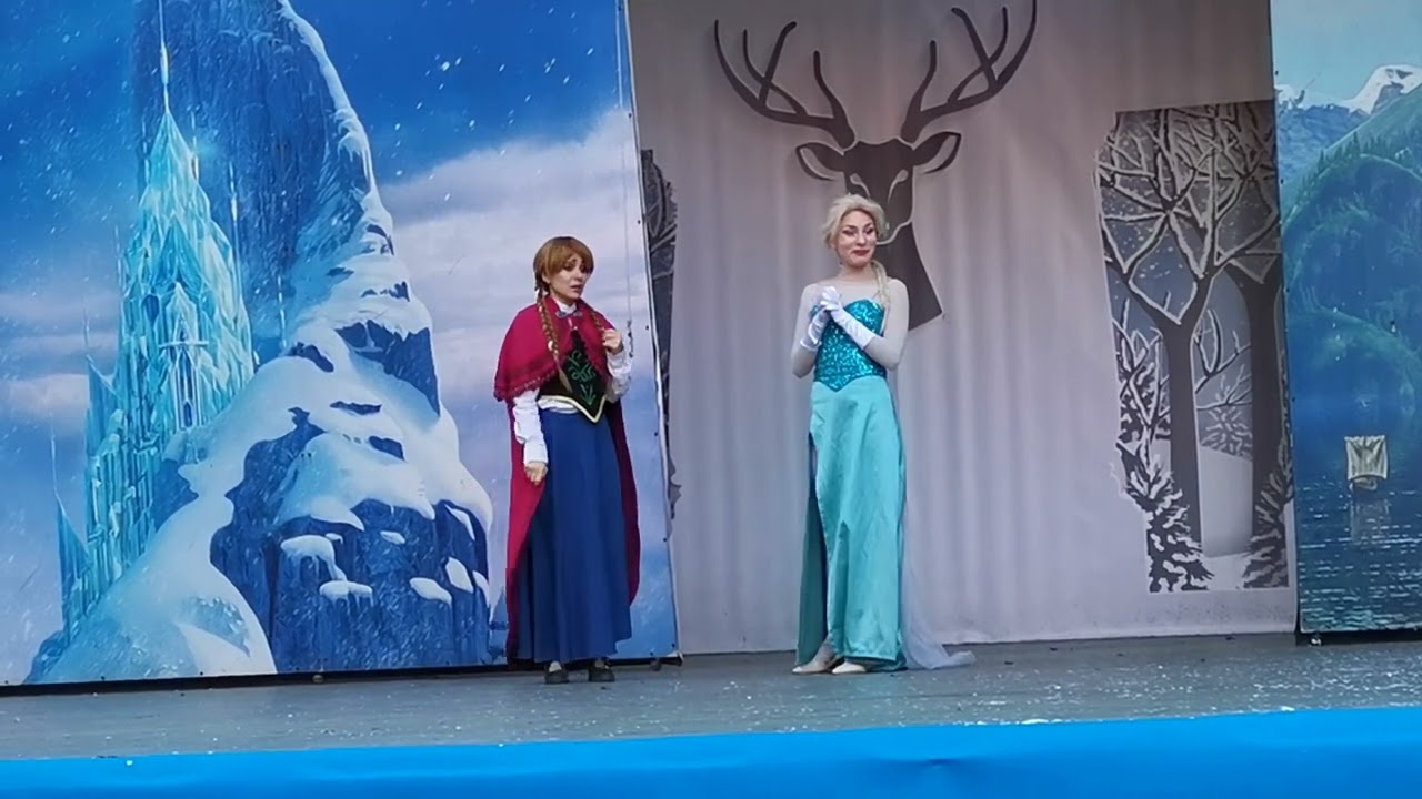 Frozen - spettacolo Castello di Lunghezza 2022